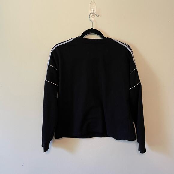WARRIOR spell out No Boundaries L (11-13) black white long sleeve crop top cozy - Picture 5 of 7